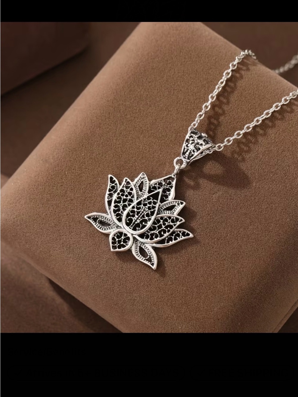 ⭐️ Lotus Filigree Pendant Necklace - Black and Silver